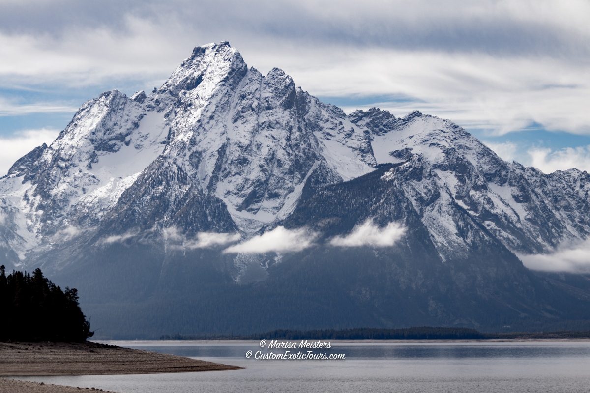 WorldwideXplore's tweet photo. Splendid #mountains at Grand Teton National Park, #Wyoming.

#TRLT #landscapephotography #gorgeousscenery #postcardsfromtheworld #goexplore #tetons #grandteton #tetonrange #grandtetonnationalpark #snowcapped #snowcappedmountain #picturesque #mountainphotography https://t.co/n4tc4JnGR2