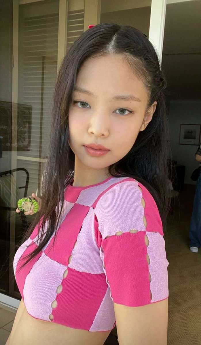 rabgye_s's tweet photo. 💘💓💘💓💘
#BLACKPINK #KPOP #FYP https://t.co/x0BsvfVHvl