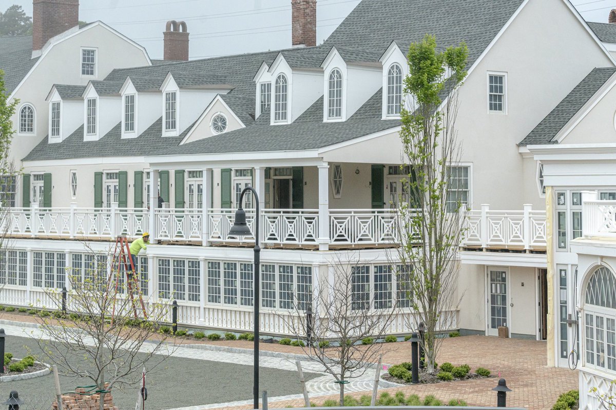 A window of opportunity. 

#MakeHistory