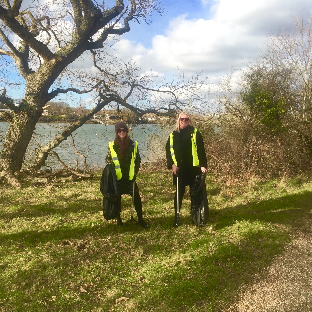 Hose Rhodes Dickson tweet media