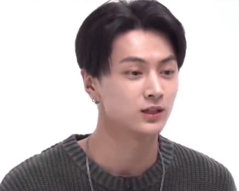 #enhypen_jay is insanely good-looking ohmygod