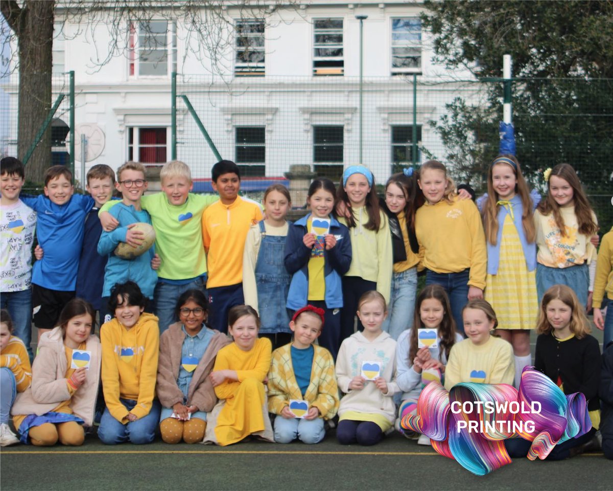 Cotswold_Print's tweet photo. The pupils of @berkhampsteadschool wear their stickers proudly. Thank you for sharing your imagery with us, it’s such a blessing to see the solidarity as we stand with the people of Ukraine. 💙💛 

#ukraine #russia #war #stopwar #wesupportukraine #justice #europe #peace https://t.co/QoprbVkeDz