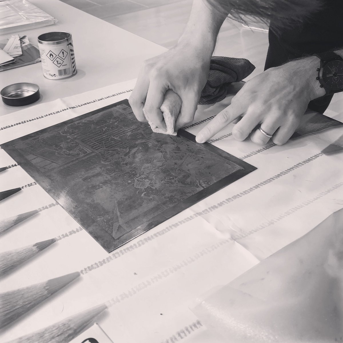 HogarthsHouse's tweet photo. 📢 Call for #westlondon #artists! We are looking for YOU to lead creative workshops at Hogarth’s House!

We are particularly interested in hearing proposals from local artists around the theme of our #HogarthsMulberry Garden and/or #Hogarth’s work. 

DM for more info https://t.co/CquW1dbL58