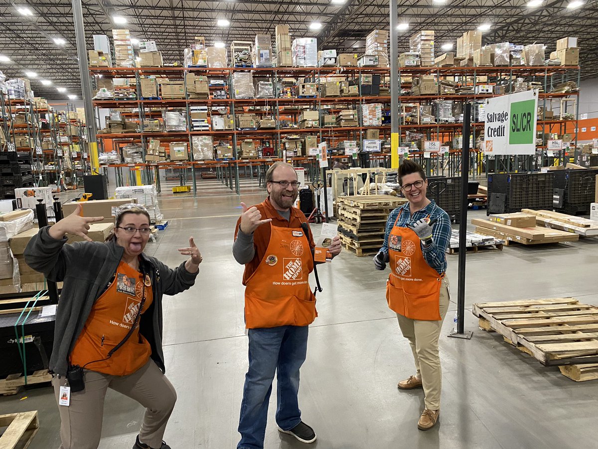 NyoikaR's tweet photo. @IsenhowerJeff hitting yet another Milestone! Great job Jeff ! @mmusick77 @KristinDecker11 @thd_dlussier @HDRLC8615 https://t.co/wD84Z7eXjF