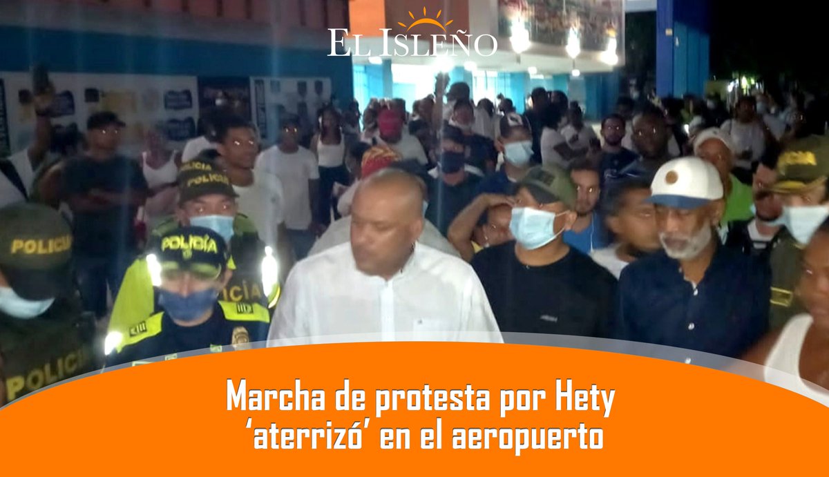 DiarioElisleno's tweet photo. Además de exigir justicia por el asesinato del cantante #Hety, el vocero elegido por los manifestantes, Miguel Ángel Castell, expresó al gobernador Everth Hawkins numerosas problemáticas asociadas a la descomposición social que se vive actualmente en las islas. https://t.co/xlRKasJsmR