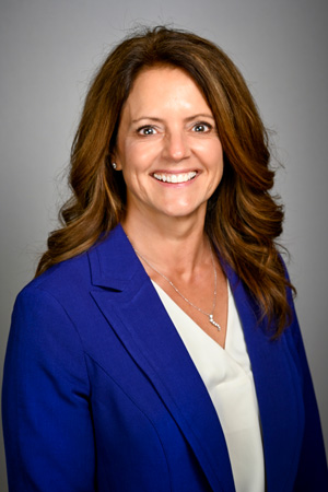 WomenODs's tweet image. Jennifer Coyle, OD, MS, FAAO, will become the first optometrist and alumna to serve as president of Pacific University on July 1. She explains how her career in academia paved the way for multiple opportunities.
womeninoptometry.com/newsmakers/art…
#optometry #optometrists #womeninoptometry