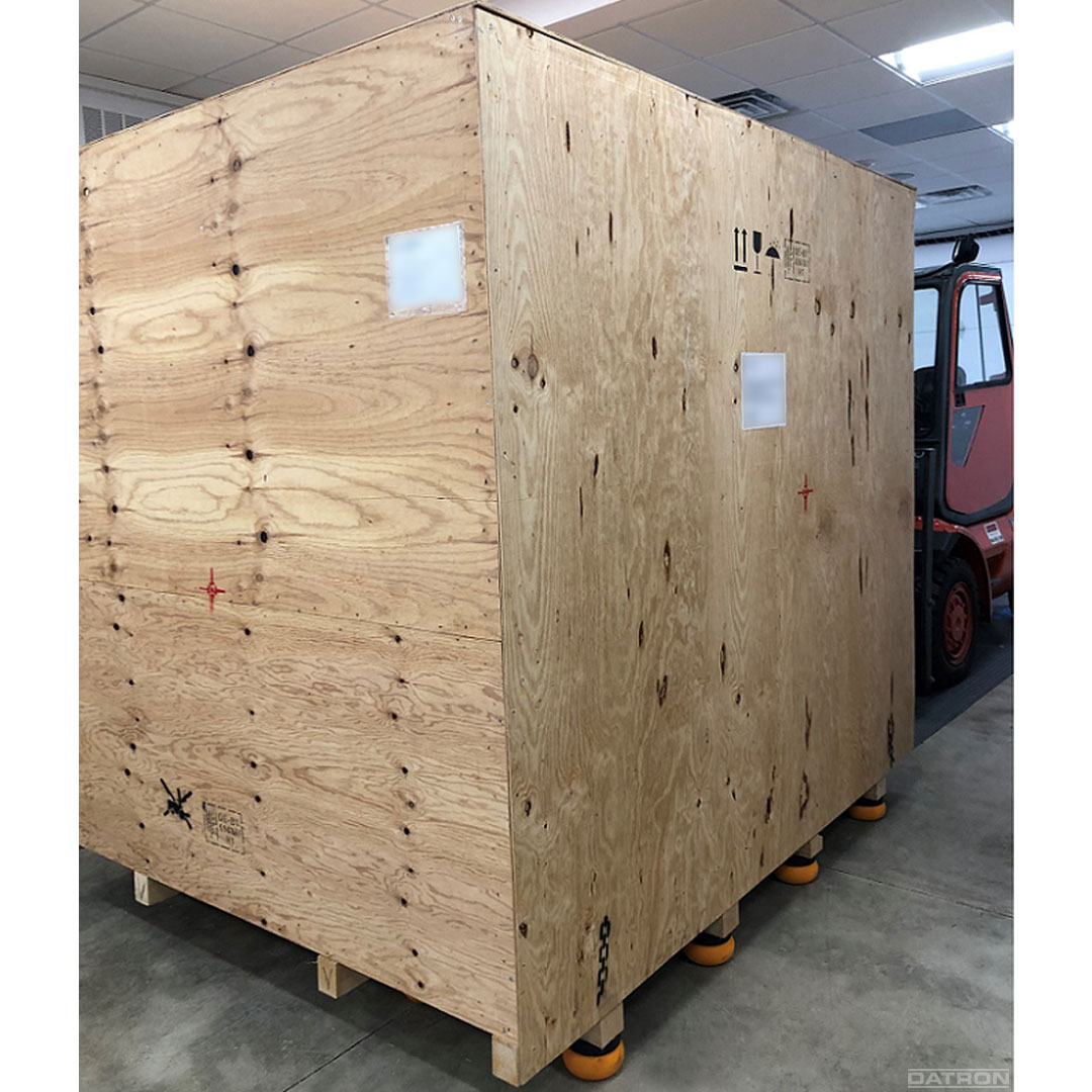 DatronCNC's tweet image. This DATRON M8Cube is off to its new home in Florida!

#datronm8cube #cncmachine #bonvoyage #datrondynamics