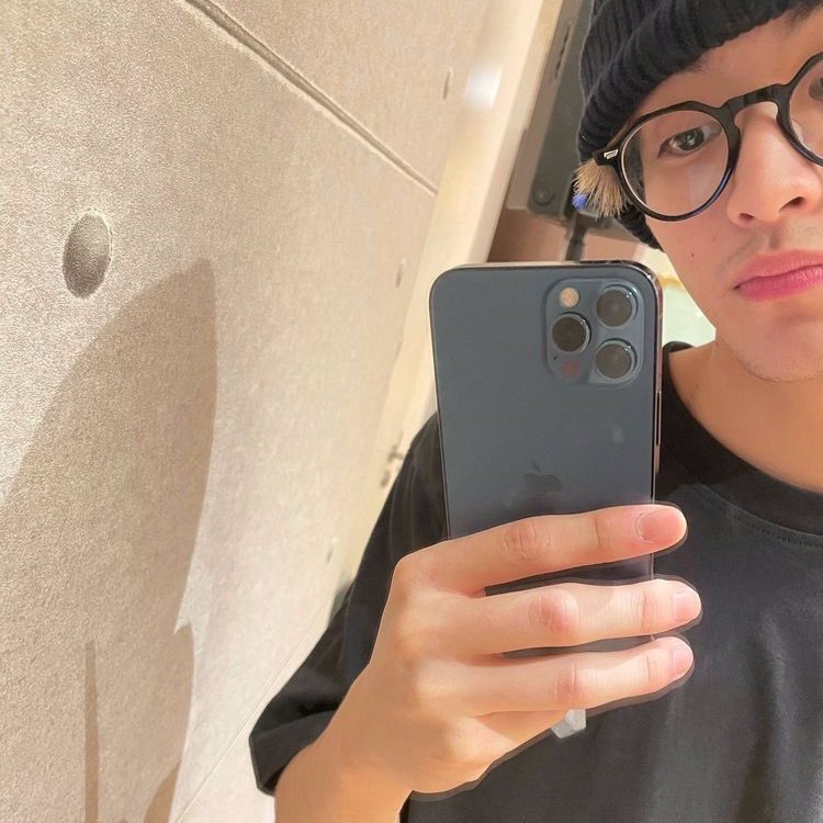 paniniguro's tweet photo. 𝙠𝙪𝙣𝙜 𝙠𝙖𝙞𝙡𝙖𝙣 𝙣𝙖 𝙡𝙖𝙣𝙜 𝙢𝙖𝙞𝙨𝙞𝙥𝙖𝙣.

—lagi’t lagi, hindi ba’t iyan ang iyong ipinangako sa akin? ngunit bakit ngayon iba na ang iyong ipinararamdam? dati ay lagi’t lagi, ngayon ay kung kailan na lang maisipan. https://t.co/ifAM5jjsHK