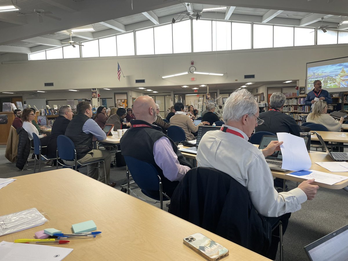 RowlandTrowland's tweet photo. Joining a great group of vocational school and MassHire leaders to plan to expand adult training programs through  the Career Technical Initiative. Thanks for hosting us @TriCountyRVTSD. @CommCorp_MA @MassEOHED @MassLWD @MassEducation @MAVA2021 https://t.co/vRlhWmxsRu