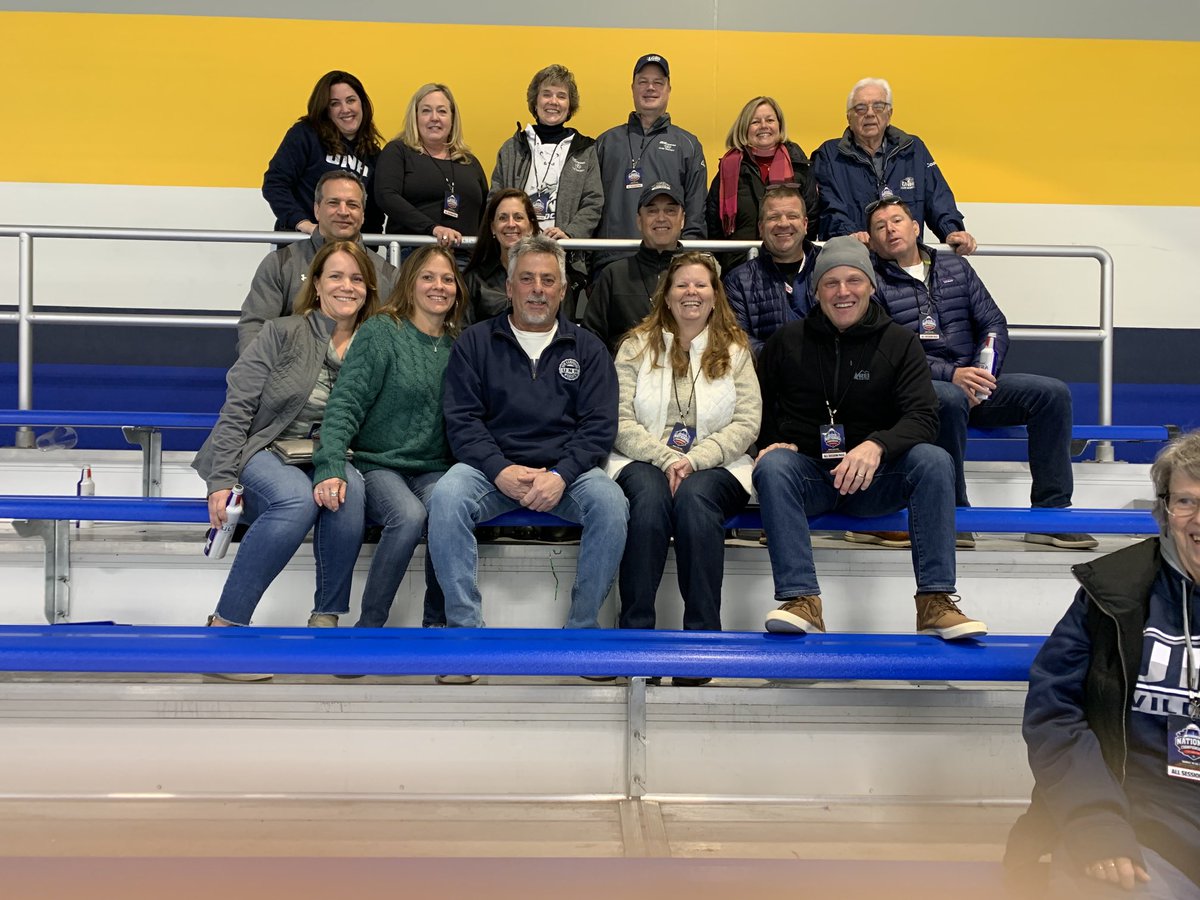 ⁦<a href="/UNHClub_Cats/">UNH Club Hockey</a>⁩  #RollCats!