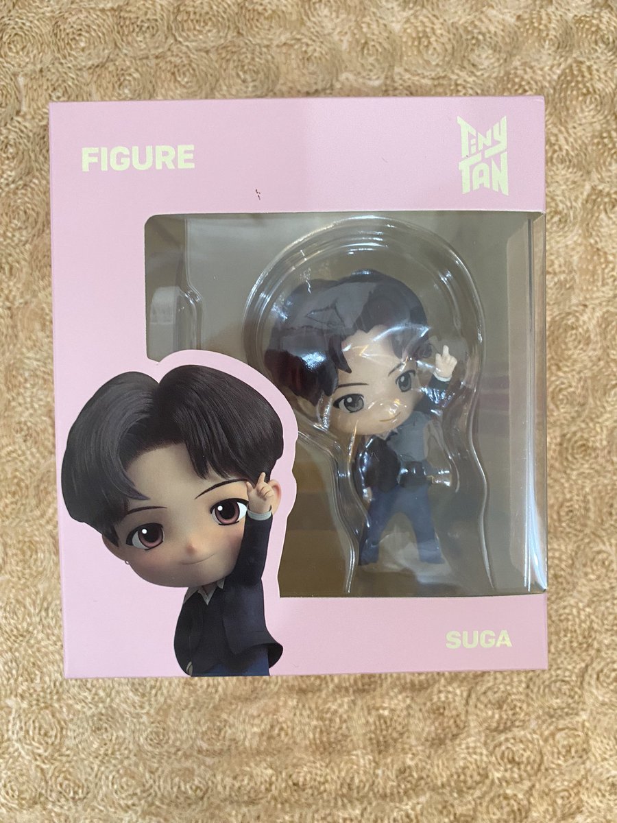 RaivenMaya's tweet photo. For my baby Yoongi’s BDay Giveaway 😍

- followers only
- rt &amp; like
- ends Friday Mar18 9PM
#SugaBDayGA https://t.co/vUfxDyFzXe