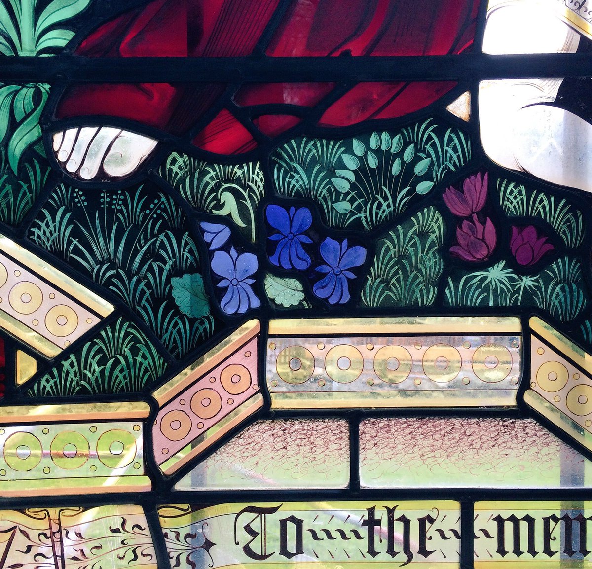 HistChurchScot's tweet photo. Spring violets from #NinianComper’s 1927 memorial window to James Guthrie Reid in @StMegsBraemar
#SpringInChurches
#AnimalsInChurchesHour https://t.co/WEd7QTbDo5