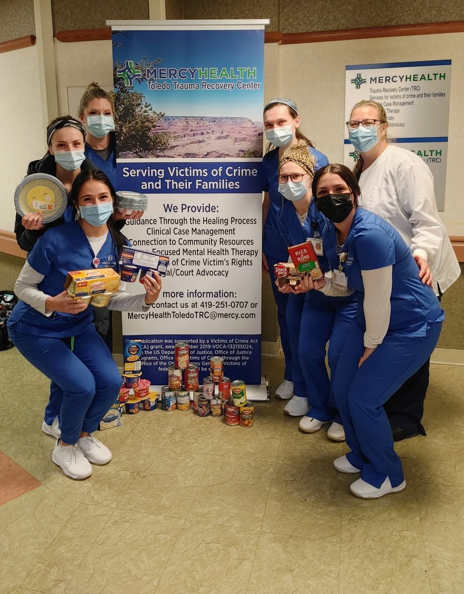 Mercy_College's tweet photo. Mercy College Nursing students collected donations for the Trauma Recovery Center (TRC) at @mercy_health St. Vincent Medical Center. The TRC offers a wide range of outpatient counseling services to children, teens, and adults. #mercystrong https://t.co/SsQNTZiIHw