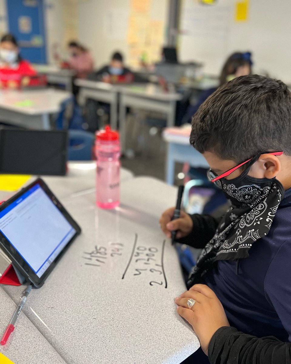 FeasterCharter's tweet photo. A few pictures showing the day in the life of a #feasterlearns Ss! Whole group, small group, & independent learning is happening all day in our classrooms…AND Ss have time to explore STEM and VAPA skills during their #feastermindlabs classes! Ask your child what they did today! https://t.co/oeVj3jrjyV