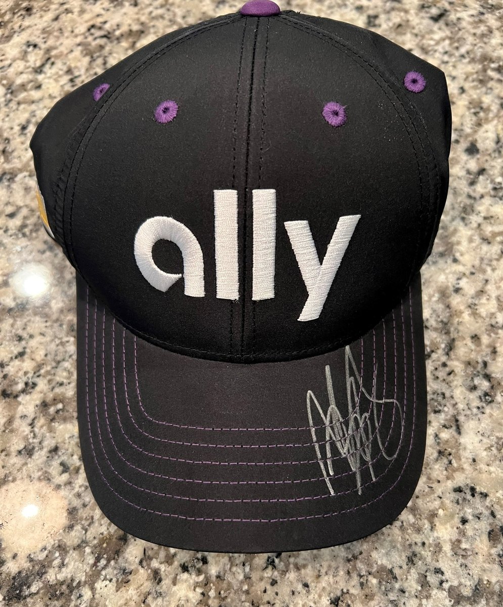 allyracing's tweet photo. Giveaway! 🚨 

Last month, @Alex_Bowman earned his 5th consecutive #Daytona500 front row start &amp; we’re giving away his hat from that night! To enter, follow @allyracing &amp; retweet this tweet.

Winner to be randomly selected on 3/17/22. Terms &amp; conditions: https://t.co/ZaoaywPF8d https://t.co/OBXPZcmdjm