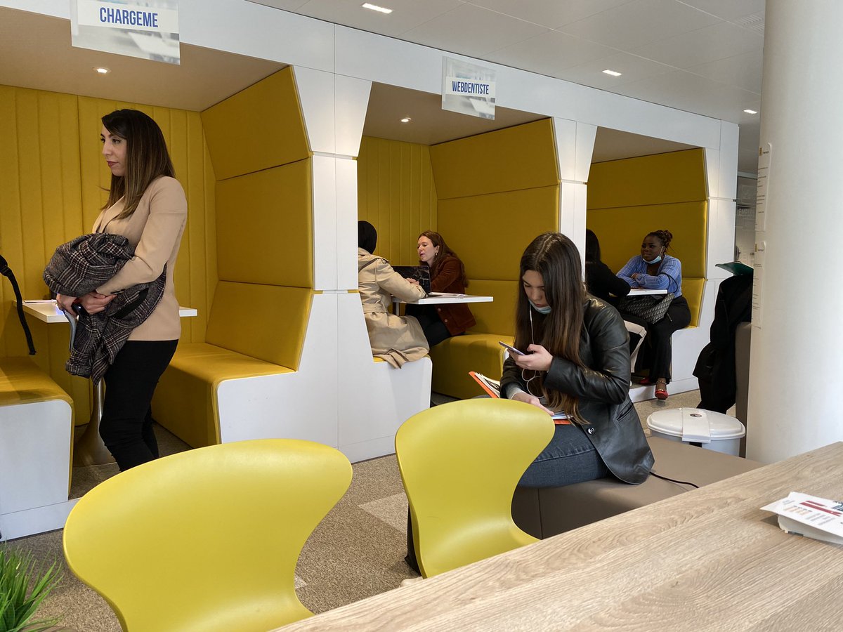VilledeNeuilly's tweet photo. L’objectif est d’accompagner les #jeunes dans la recherche d’un #stage ou d’une alternance en leur proposant, dans un lieu unique, des entretiens avec des #entreprises. #Neuilly #StageDating https://t.co/GRmqiOU5oP