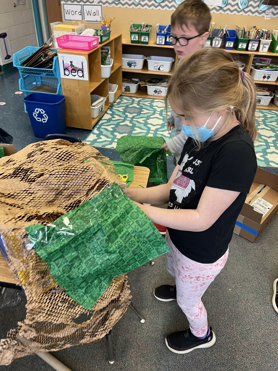 K students had fun designing leprechaun traps then building them this morning! Looking forward to seeing if any traps work 🍀🌈 #TuckahoeRocks