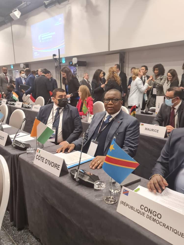 MINCOM_CI's tweet photo. Le @MiCoMeF_CI , M. Amadou COULIBALY prend part à la 40ème Session Extraordinaire de la Conférence Ministérielle de la Francophonie (CMF) qui a lieu du 14 au 17 mars 2022, à Paris.
👉https://t.co/jRmHVatgEb
#OIF
#CMF
#Micomef🇨🇮 https://t.co/zkYiCMgT0U