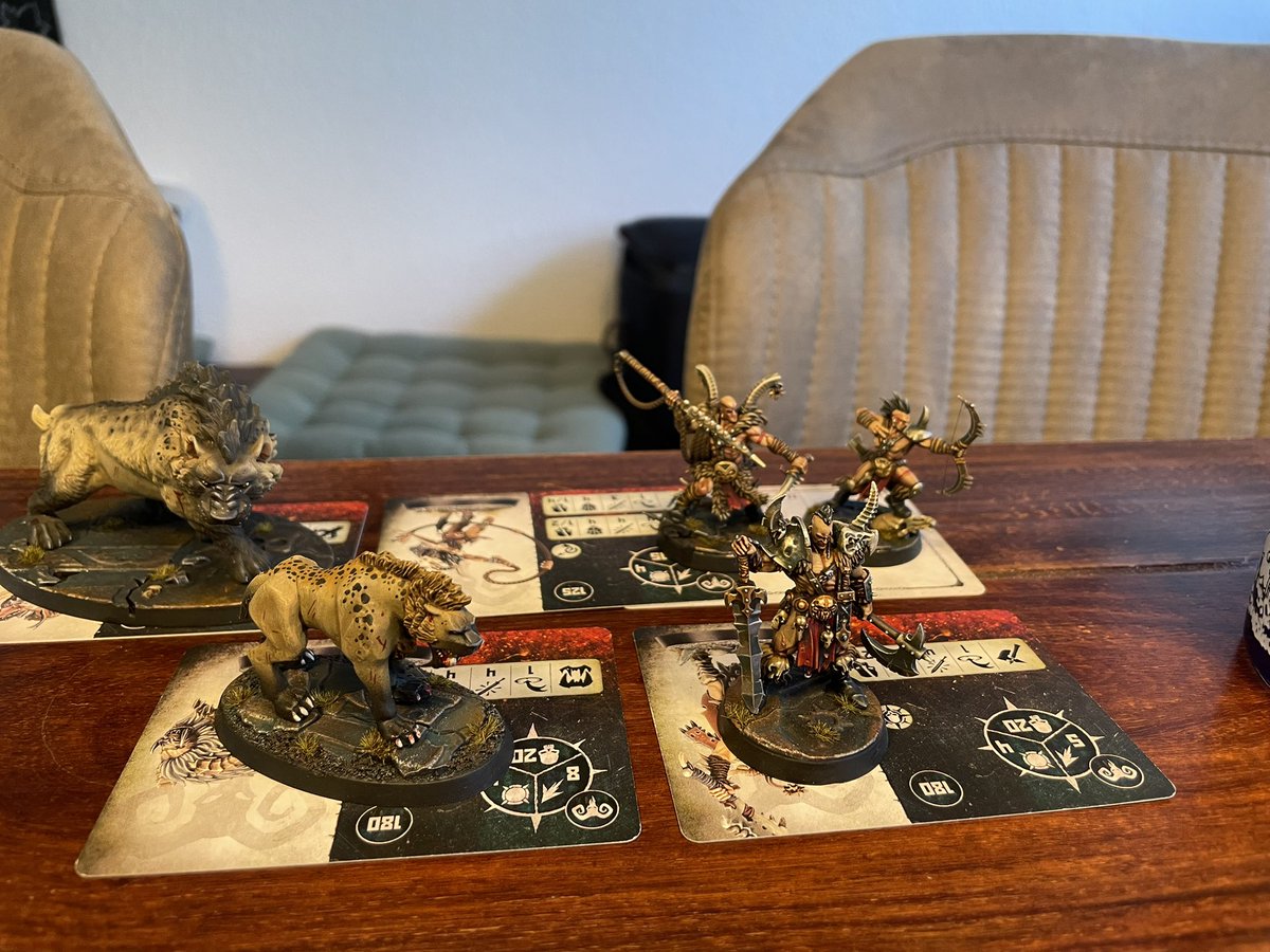 TheSimonElsen's tweet photo. Time for some Warcry action on a newly built board! @WarComTeam #warcry #WarhammerCommunity #untamedbeasts #slavestodarkness #chaos #chaoswarriors https://t.co/A8brrx5TaQ