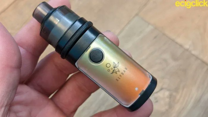 EcigClick's tweet photo. Fancy a rechargeable and refillable @elfbar_official pod kit? Well our Neil C @ncboreas reviews the FB1000 Pod Kit - does it bang out the flavour like their #disposablevapes ? https://t.co/HdyrTx4z5k #ElfBar #FB1000 #PodKit #Vape #Ecigclick https://t.co/tg3UA0RWgs