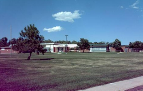 JeffCoSF's tweet image. This Thursday the @JeffcoSchoolsCO Board will discuss the possibility of closing Fitzmorris elementary. Will they close another #Jeffco school without much community engagement?  ow.ly/xFpP50Ii97Q