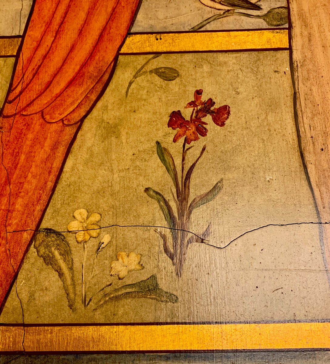 HistChurchScot's tweet photo. Gorgeous spring flowers from #PhoebeTraquair’s mural cycle in the mortuary chapel of the former Royal Hospital for Sick Children #Edinburgh A building with an uncertain future and deserving of wider recognition.
#SpringInChurches
#AnimalsInChurchesHour https://t.co/XWRorA81mq