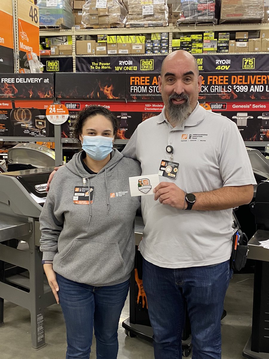 Lisa Abasta tweet media