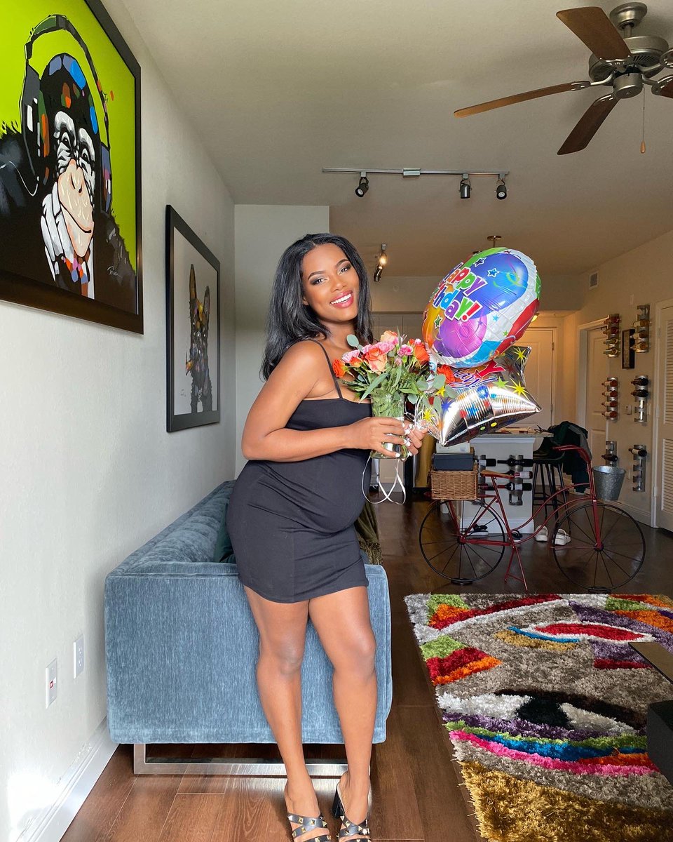 ChateauBlaque's tweet photo. Birthday was perfect 💕🥰 chapter 29
.
.
.
.
#blackmomskillingit #piscesseason #firsttimemom #maternityoutfit #girlmomma #blackgirlboss #bossbabe https://t.co/DErDdlARVn