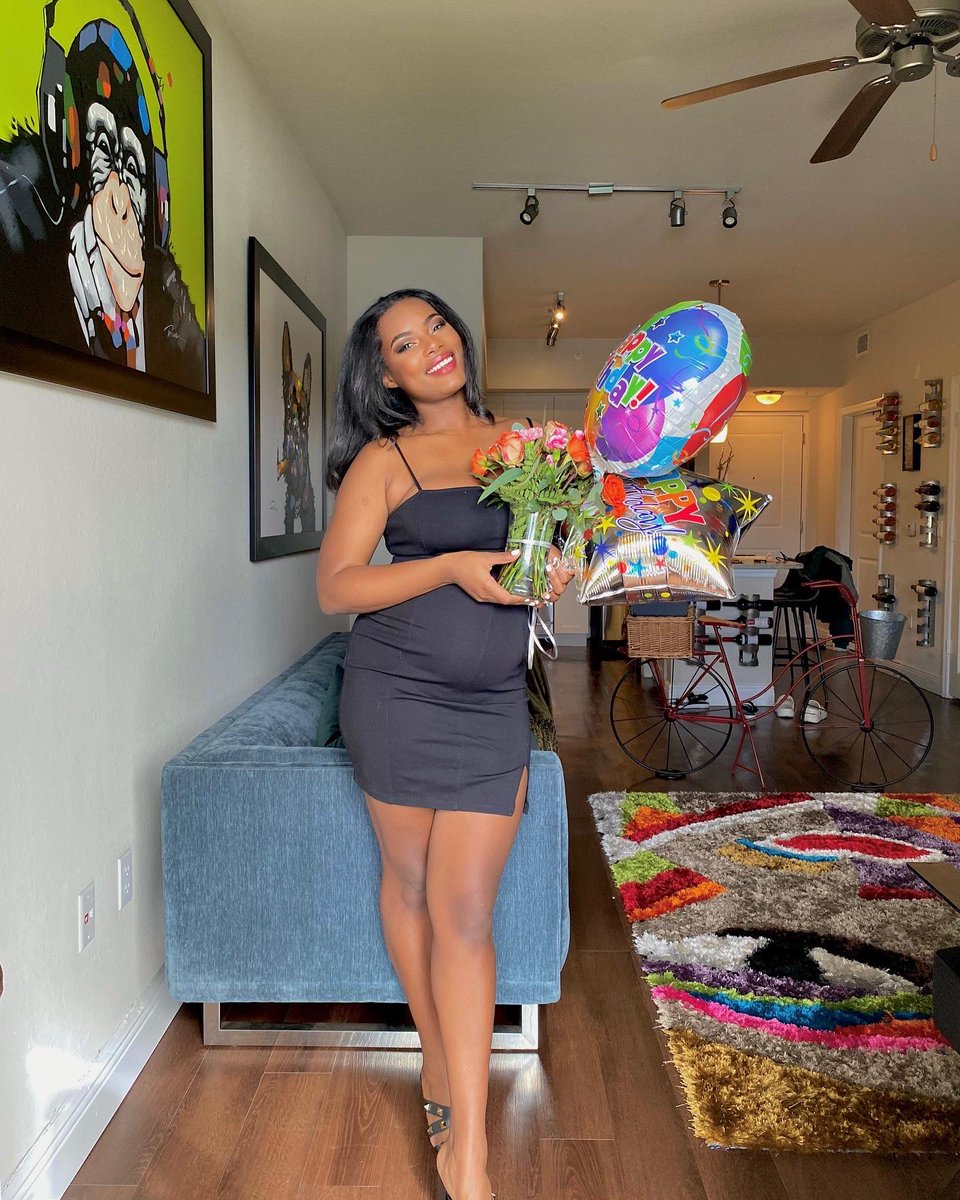 ChateauBlaque's tweet photo. Birthday was perfect 💕🥰 chapter 29
.
.
.
.
#blackmomskillingit #piscesseason #firsttimemom #maternityoutfit #girlmomma #blackgirlboss #bossbabe https://t.co/DErDdlARVn