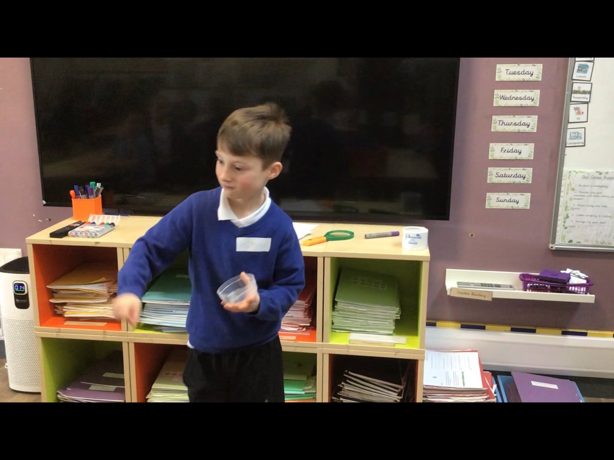 Some of the children in 2R being little scientist <a href="/Layton_y2/">Year 2</a> <a href="/layton_science/">Layton Science</a> # being resourceful