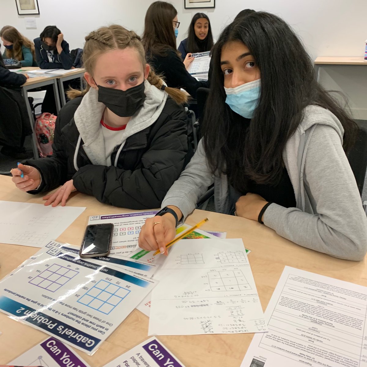 QueensSch_Maths's tweet image. Problem solving 💥 - Maths conference for girls 
#girlpower #mathsolvers #problemsolving 
@QueensSch