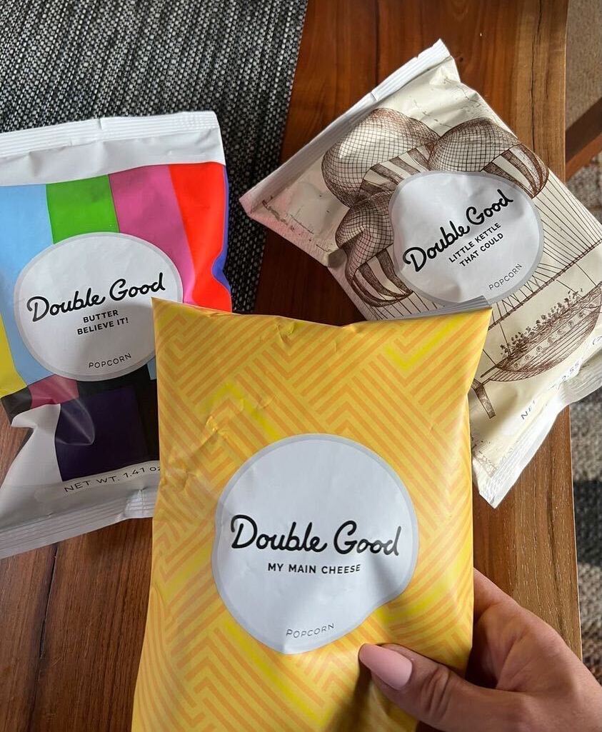 DoADoubleGood's tweet photo. That feeling when your Double Good popcorn order arrives. π π We love when you all share your photos with us. πΈ: @cassandramcclure
#doadoublegood #mymaincheese #littlekettlethatcould #butterbelieveit https://t.co/fh1gnVXUgy