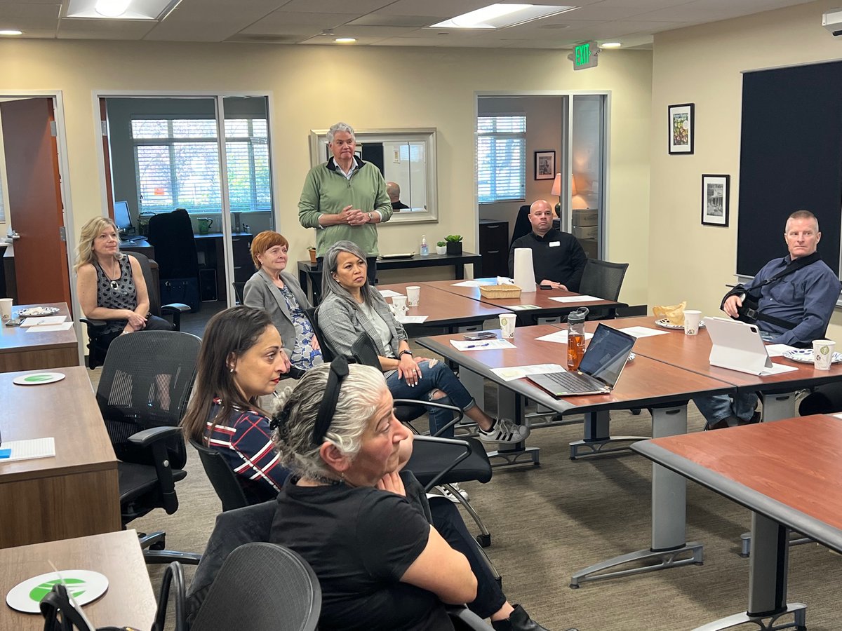BHGRERP's tweet photo. Last week, we held our 1st in-person meetings in the East Bay in 2 years. We even got to personally welcome more than half a dozen new agents to these offices as part of our recent class of nearly 20 new agents company wide. #BHGRE #BeBetter https://t.co/b5N1XTFQ5d