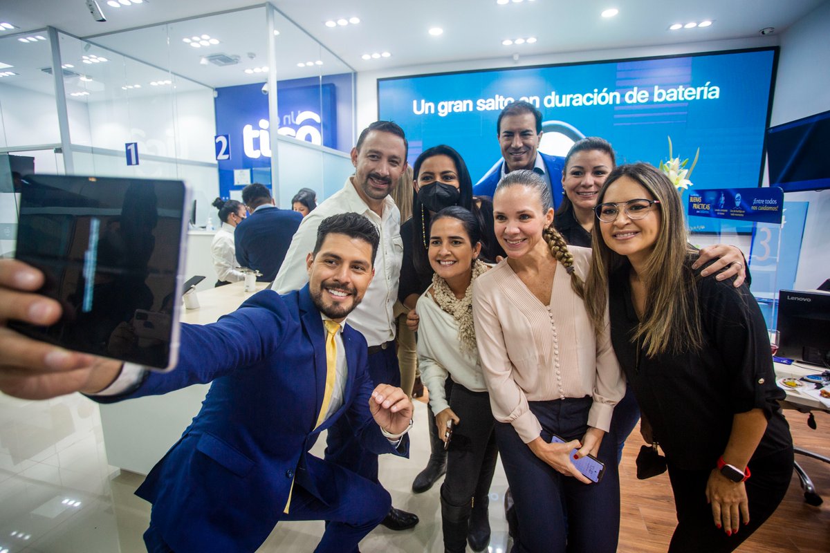 Tigo_Bolivia's tweet photo. ¡Estamos más cerca de ti!
Este martes 15 de marzo inauguramos una nueva sucursal en la ciudad de Cochabamba, ubicada específicamente en el Cine Center de Quillacollo.

Estamos muy contentos de poder estar más cerca de nuestros clientes #conInternetTigo #Inauguracion #Cochabamba https://t.co/UW8vAa5Jws