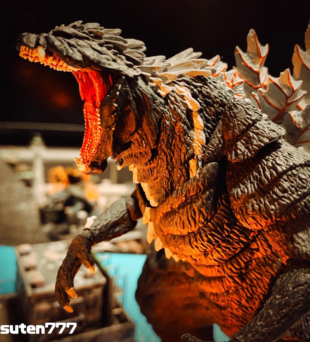 suten777's tweet photo. ゴジラ･ウルティマ 
🤩かっこいいです✨

#Godzilla_sp #GODZILLAULTIMA https://t.co/BnZsYl1YaG