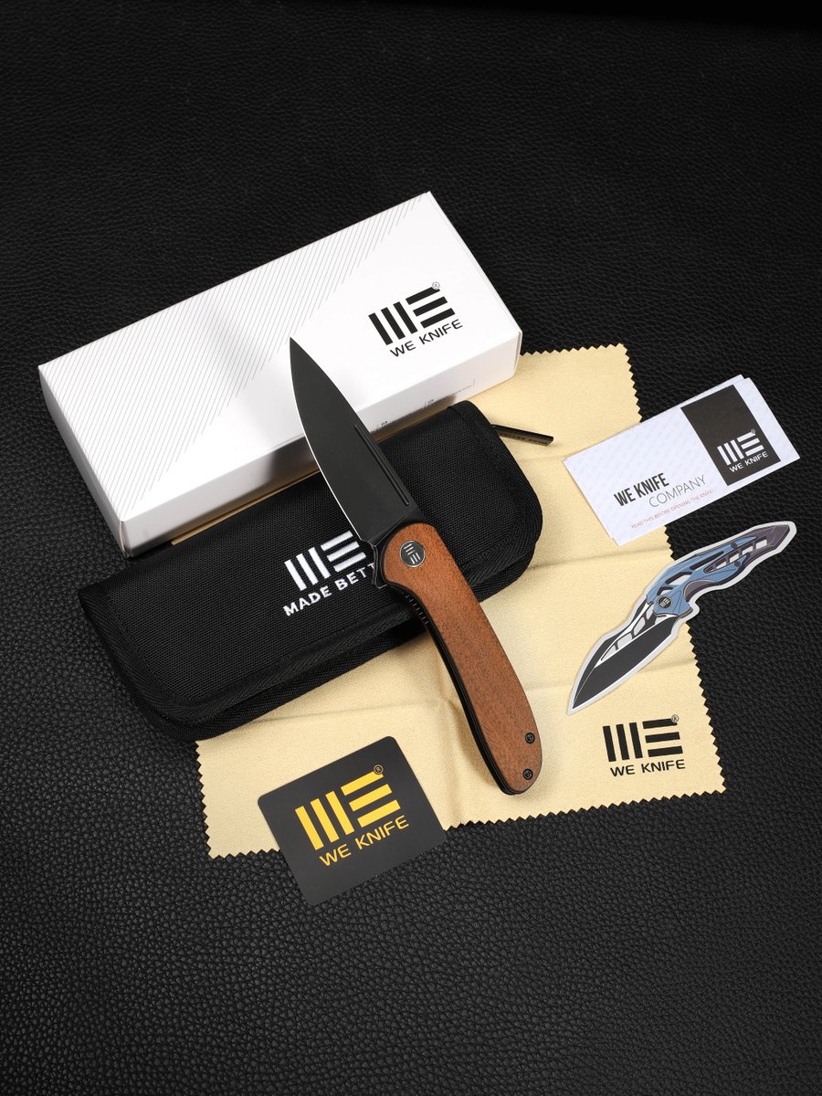 Do you enjoy our WE exclusive stickers?🙌 
What other knife models would be your wanted sticker? 😜
📸: WE Saakshi
.
.
.
#Weknife #Weknives #Edc #Badass #Everydaycarry #Tool #Tools #Saakshi