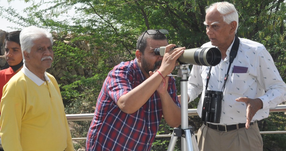 BirdingFair's tweet photo. India's leading daily, @RajasthanPatrika staged a @BirdFair at @Ramsar site @Sambharlake on 12 March 22 to implant @avianconservation over minds of nearly 4,000 folk. Its two editors, Sanjay Kaushik and Amit Vajpayee are assisted by Harsh Vardhan (right.) Recalling @TimAppleton. https://t.co/69JuzUoF2m