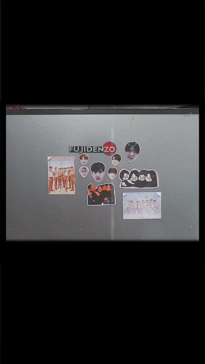 May bagong ampon sa office! 😭🦋 Nakakainspire naman kumuha sa ref HAHAHAHAHA. 

<a href="/official__yara/">YARA</a> #YARAPH