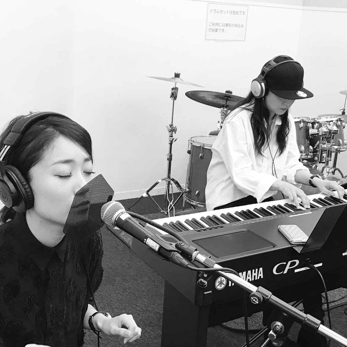 ayako_photo126's tweet photo. 5 years ago
録音風景
#music #freefunk #ebonyb
#photo
#写真が好きな人と繋がりたい https://t.co/IldtUZUzhJ