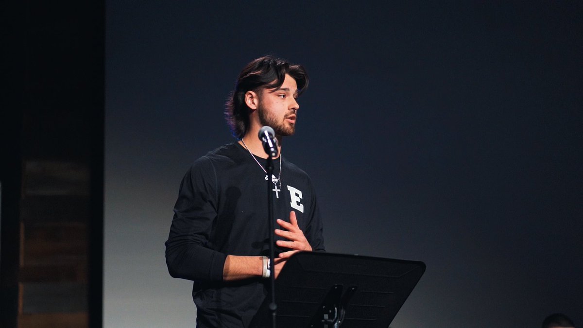 T A R ❕ Q tweet media