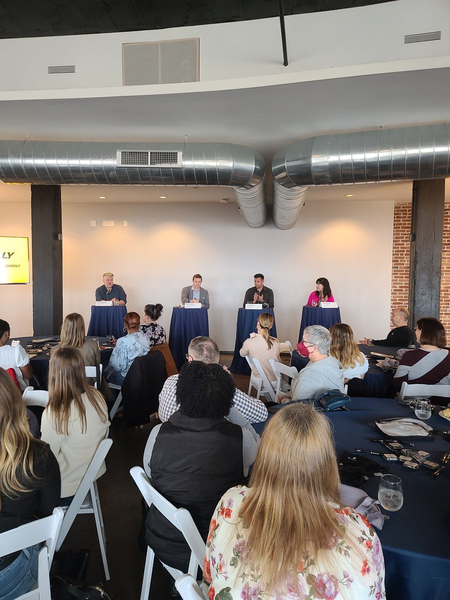 314Digital's tweet photo. Thank you to our #314Digital breakfast panelists, @mspako, Partner/Creative Director @Atomicdust, Stuart Prentice, Senior Account Executive @TremorVideo, Kelly Martinson, SVP Digital Strategy @Fleishman, @JacobLEdinger, Writer/Founder @DarlingMakery! https://t.co/lmLHPT5X9Z