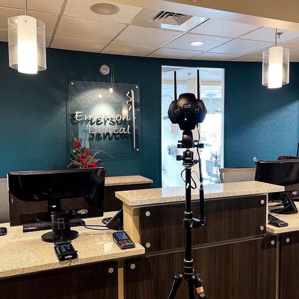 vrticalmedia's tweet photo. On Friday, I had the opportunity to shoot a 360° Virtual Tour for Emerson Dental’s two locations in Bedford and Westford. Dental anxiety is a real condition and there’s  data supporting VR and digital experiences like this that reduce this anxiety. https://t.co/nnMb8J4K2P