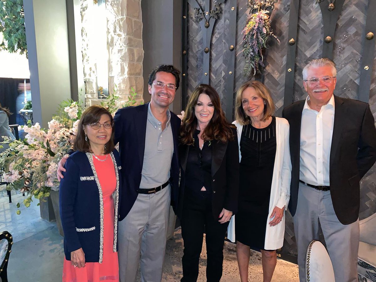 Vanderpump Fan Page | 𝕃𝕍ℙ 𝕥𝕙𝕖 ℍ𝔹𝕀ℂ tweet media