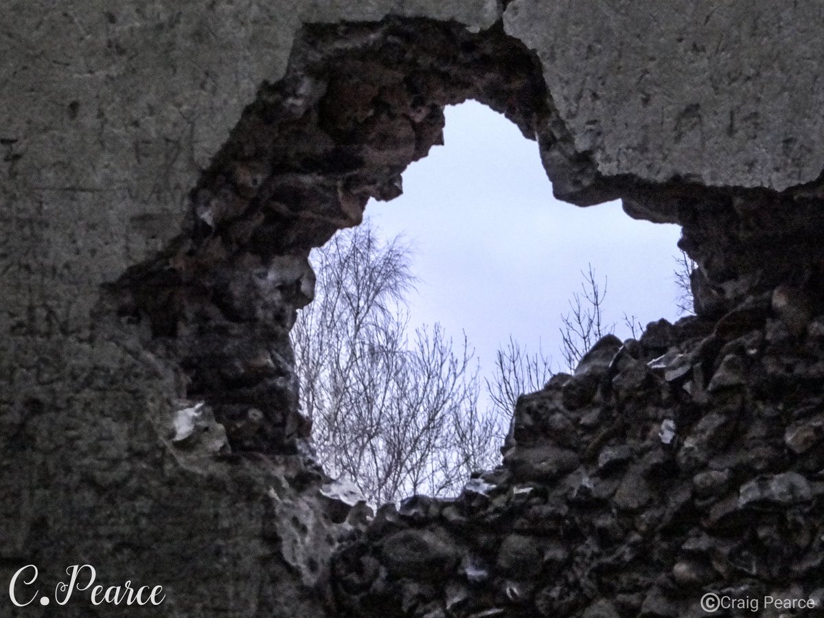 CoCroydon's tweet photo. Through the crumbling watertower. #waterstation #watertower #bhfyp #love #photography #photography #beautiful #ruins #reigate #reigatehill #lookingthrough #naturephotography #nature #woodlandphotography #woods #woodlandwalks #hikingadventures #hikingculture #hike #hiking #hiker https://t.co/6tfGohyLq4