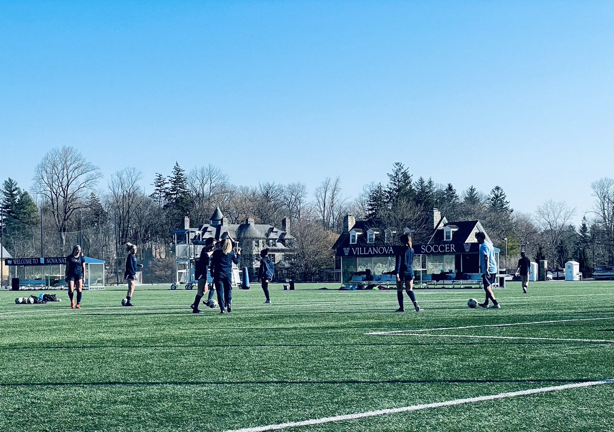 samar_azem's tweet image. Big 🗣 to our @NovaWSoccer players
Had a great session working on one of our attacking phases. 

As we left the field over half the team stayed behind to simulate patterns, get more reps, get better. Absolutely brilliant. #3percent