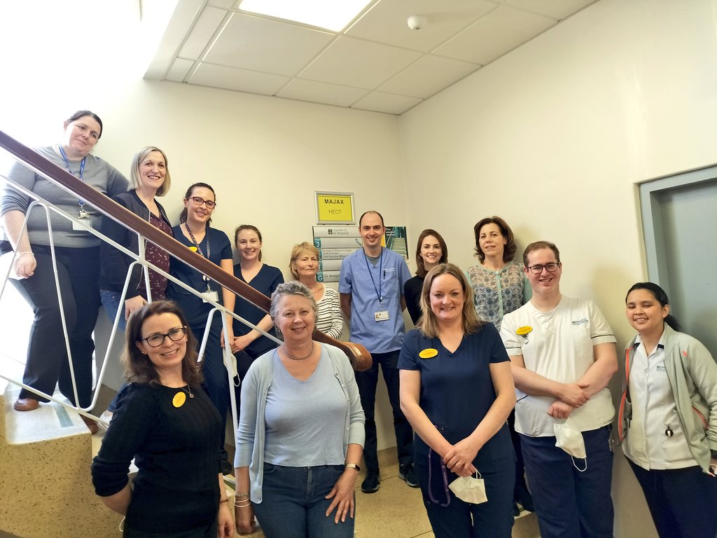 YvonneCYoung's tweet photo. Farewell for now my friend @BabsSlevin 🌻
We will miss ur expertise & kind heart desperately @ULHospitals. Thank u for keeping us safe.
How lucky the #AMRIC @hpscireland are to be getting u. Best of luck 🍀.
@colettecowan1
@Noreen_Spillane @cdonmmgt1 @hseie @stapalato @docnoodles https://t.co/vtXEDNjCqR