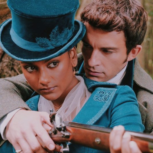 Katessbridg's tweet photo. Todas as vezes que Anthony Bridgerton sentiu e pensou sobre o perfume de lírios e sabonetes de Kate - a thread🐝🌷 https://t.co/udXd2dKnic