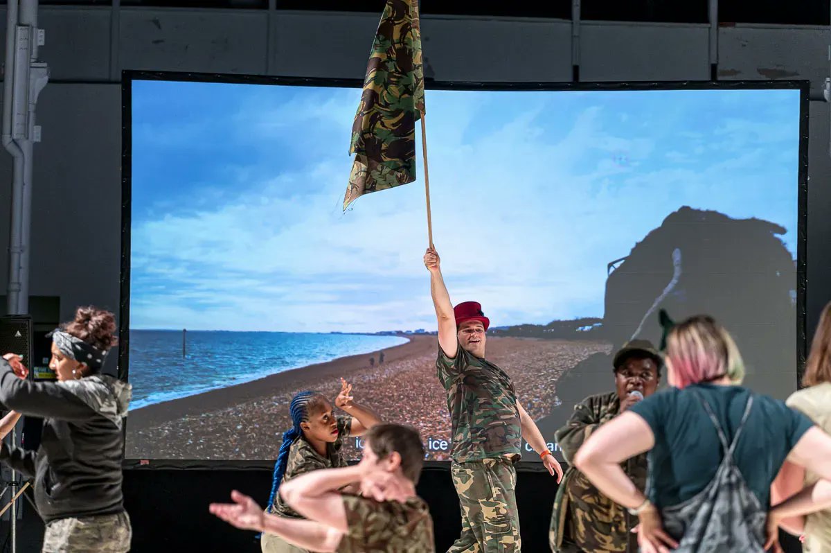 CONTINUOUSdance's tweet photo. The Freestylers are back on tour! They will be taking their joyous CONTINUOUS X @weareunltd commission, 'Everybody with Me, Always' to @theBluecoat Liverpool, Saturday 30th April and Sunday 1st April 2pm. 

Book your tickets now:
https://t.co/5igdvaCV3v 

📸 Brian Hartley https://t.co/3RBHLRCScH