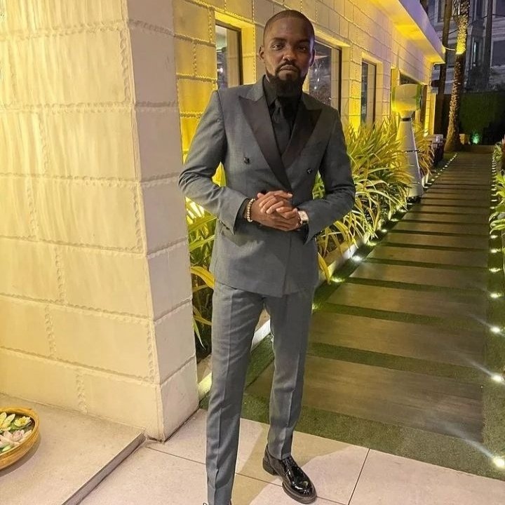THEGUSSHOW's tweet photo. Our Poster Boy for the month of March is Damola @darmorla That Chocolate Boy 🍫 🧔🏽

#NewProfilePic
#gusshow
#Gulderultimatesearch
#thegusshow https://t.co/B7EtaY46Zv