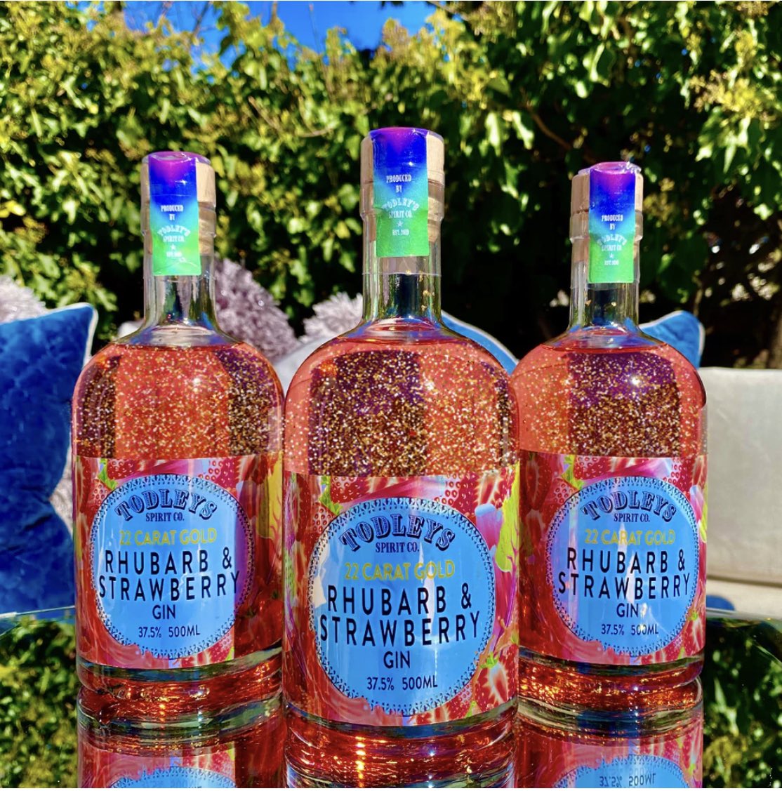 Is it summer yet? ☀️ #gin #bottlebling